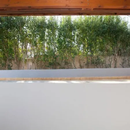 Natural Quiet 2 דירה קאליתיאס